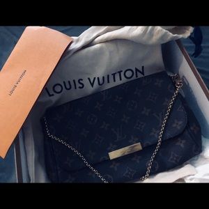 FAVORITE MM MONOGRAM